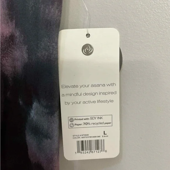 Apana Yoga Lifestyle Women’s Leggings NWT - Picture 3 of 4